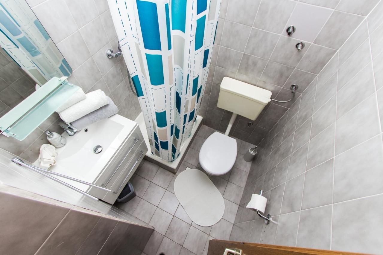 Apartmani Sanja Vodice Esterno foto