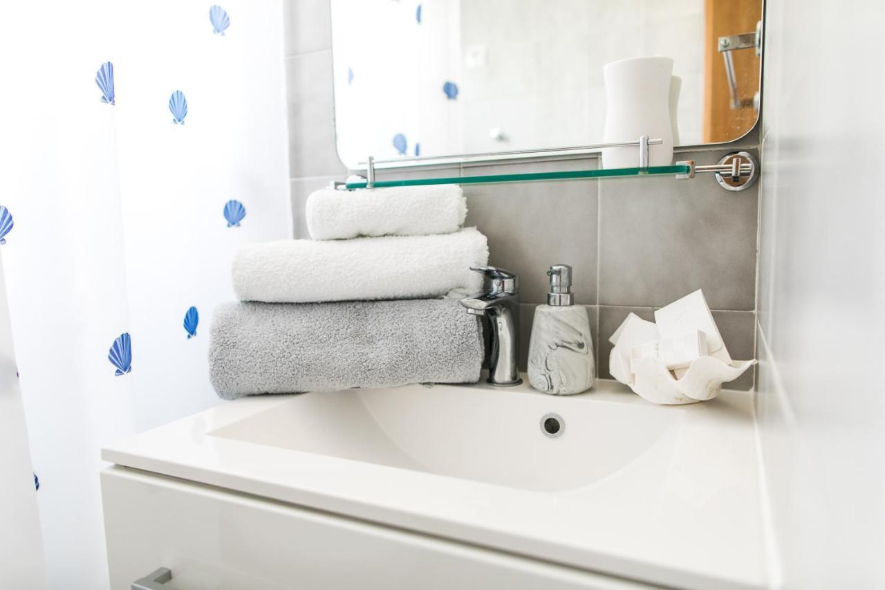 Apartmani Sanja Vodice Esterno foto